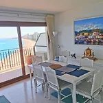 Spacious Seafront Appartement *
