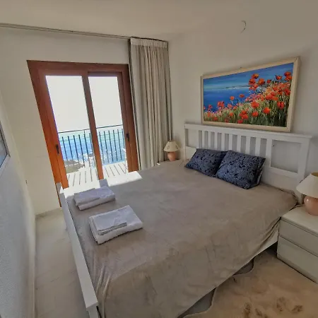 Spacious Seafront Apartmán Platja d'Aro